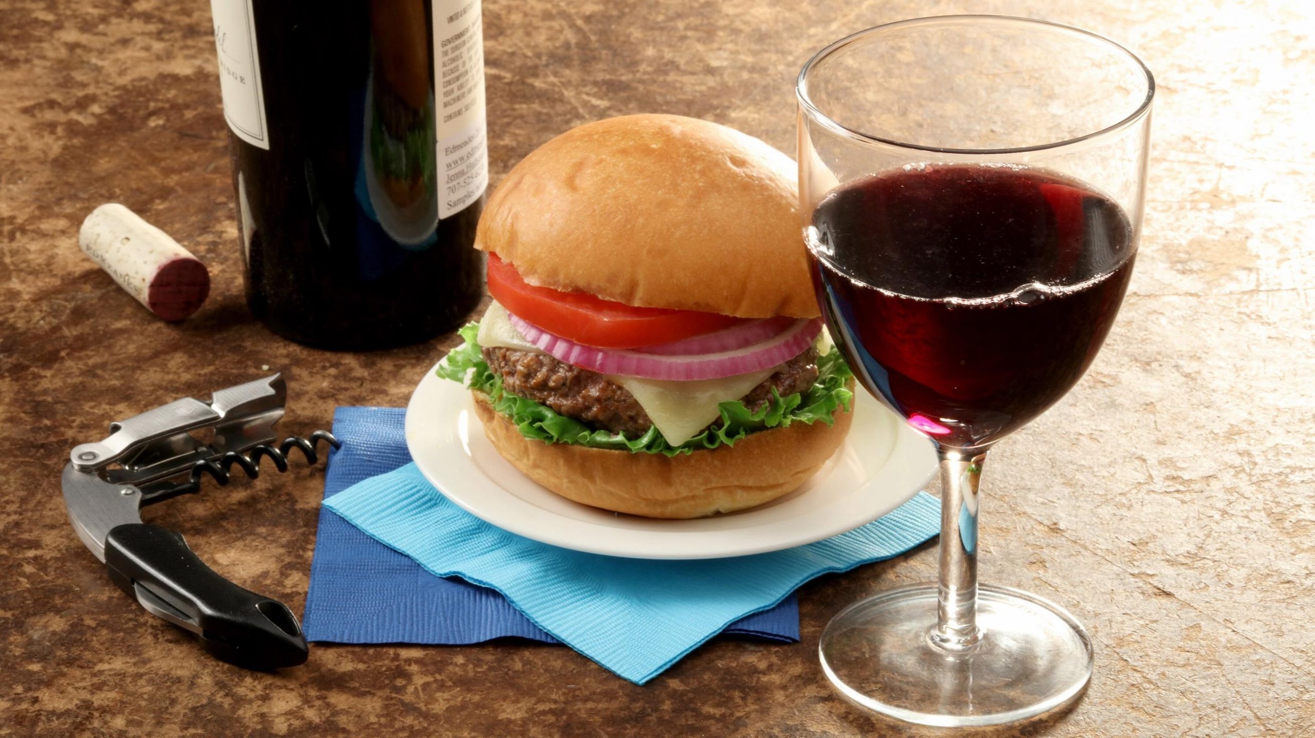 10 wines to pair with that grilled burger