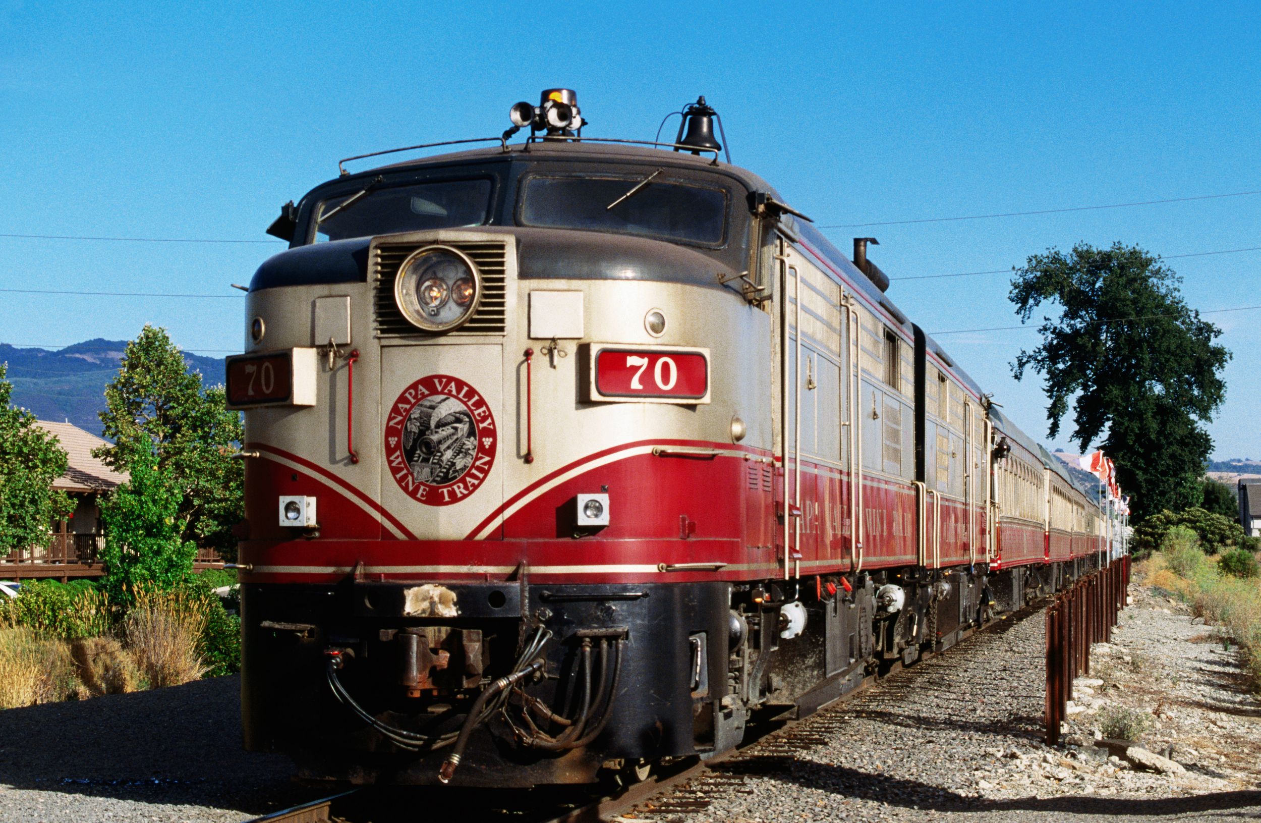 9 of the most scenic train rides across America