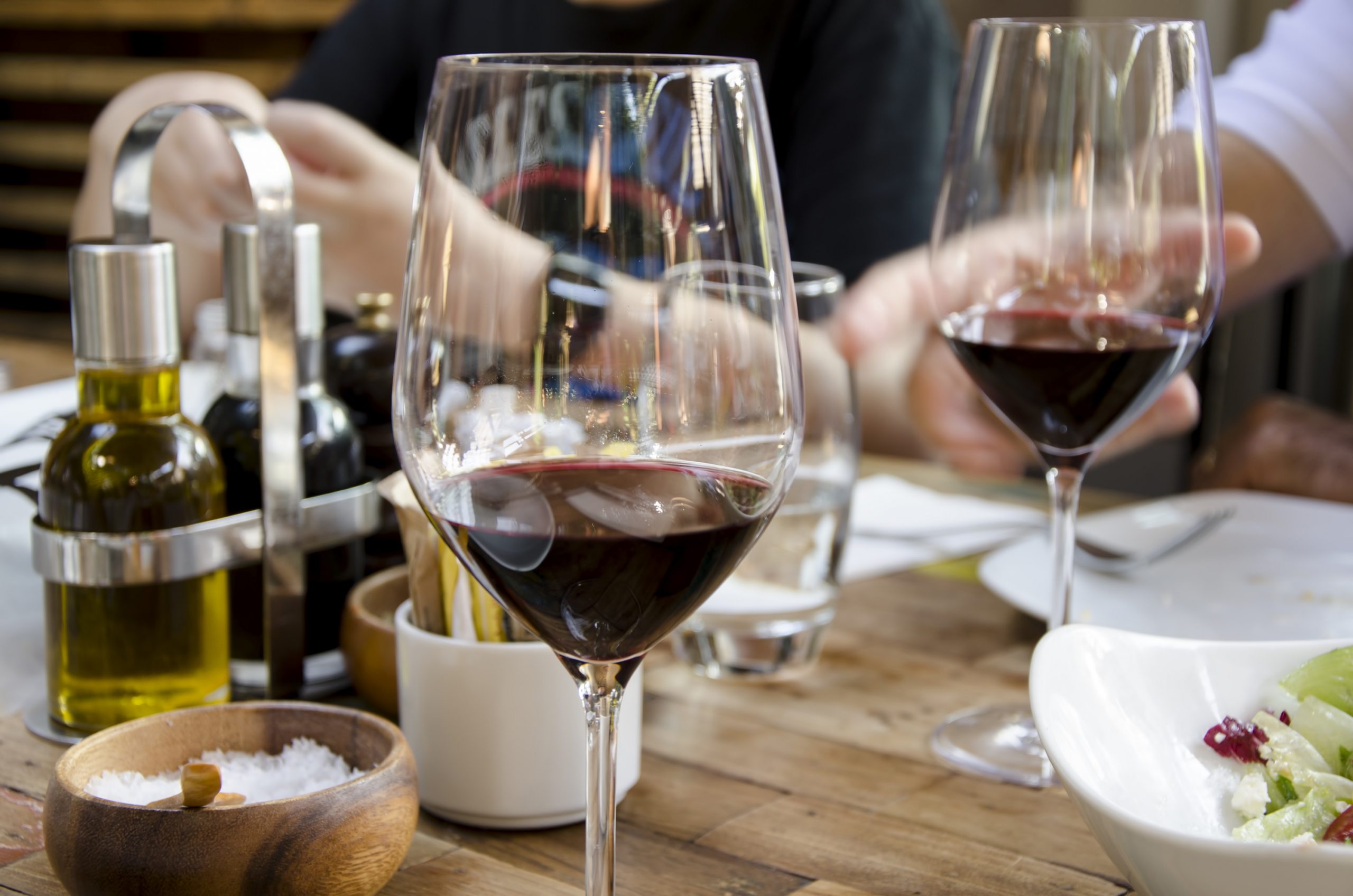 A Glass Of Wine A Day May Help Control Type 2 Diabetes ...