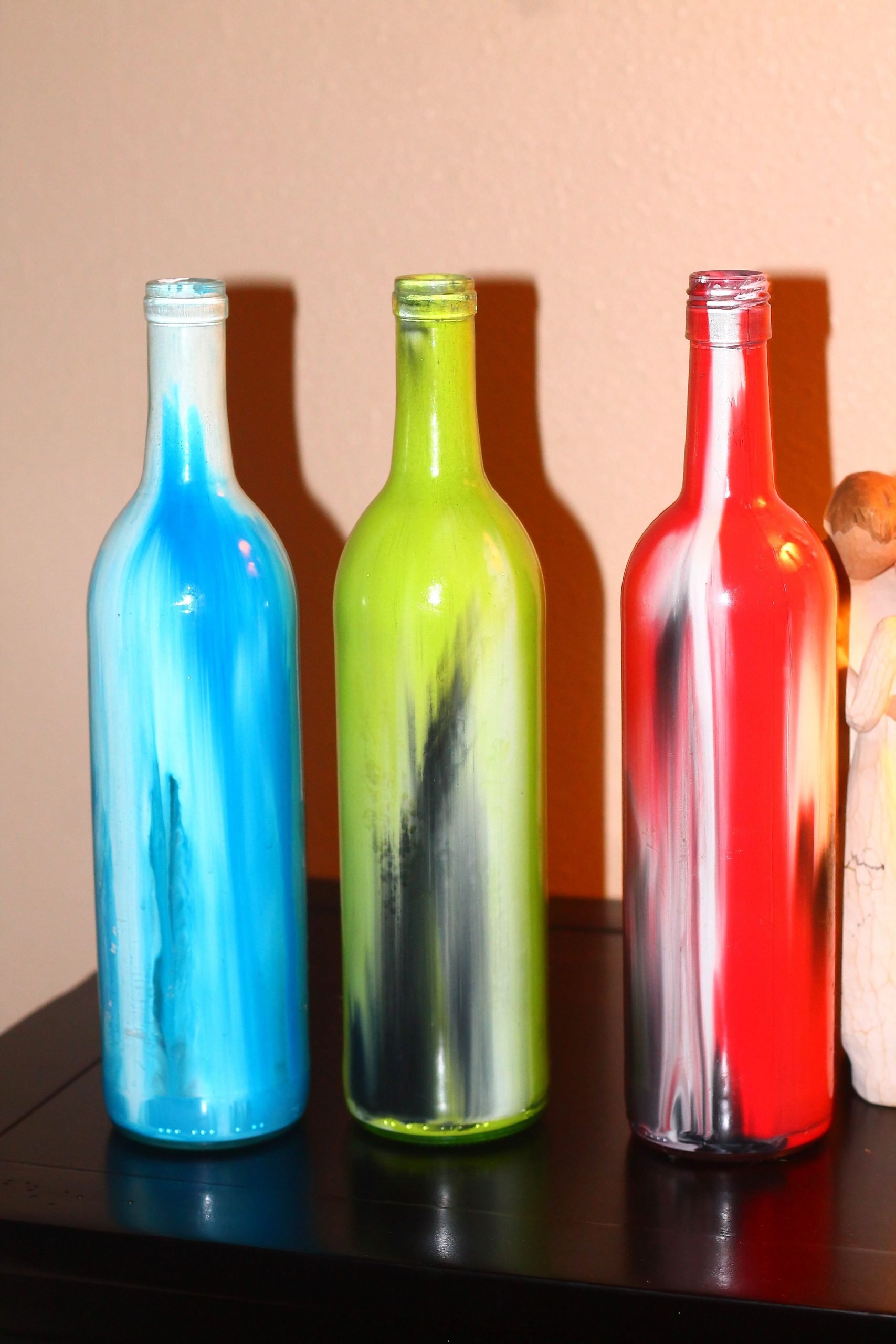 Acrylic Paint in Wine Bottles!!