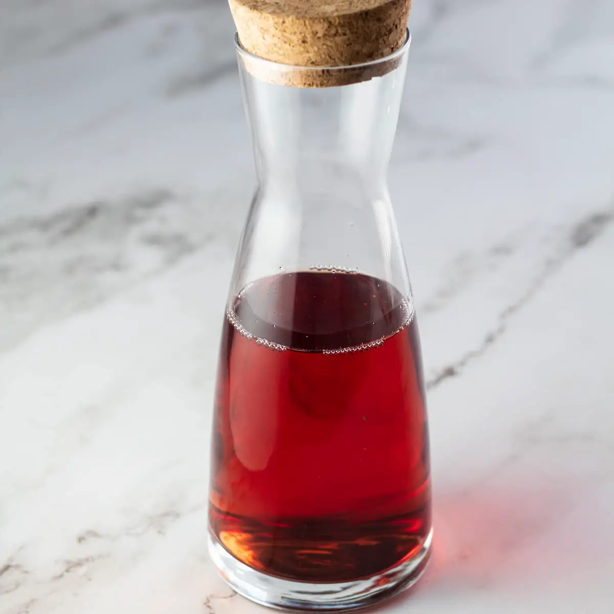 Best Red Wine Vinegar Substitute (+Homemade Recipe!)