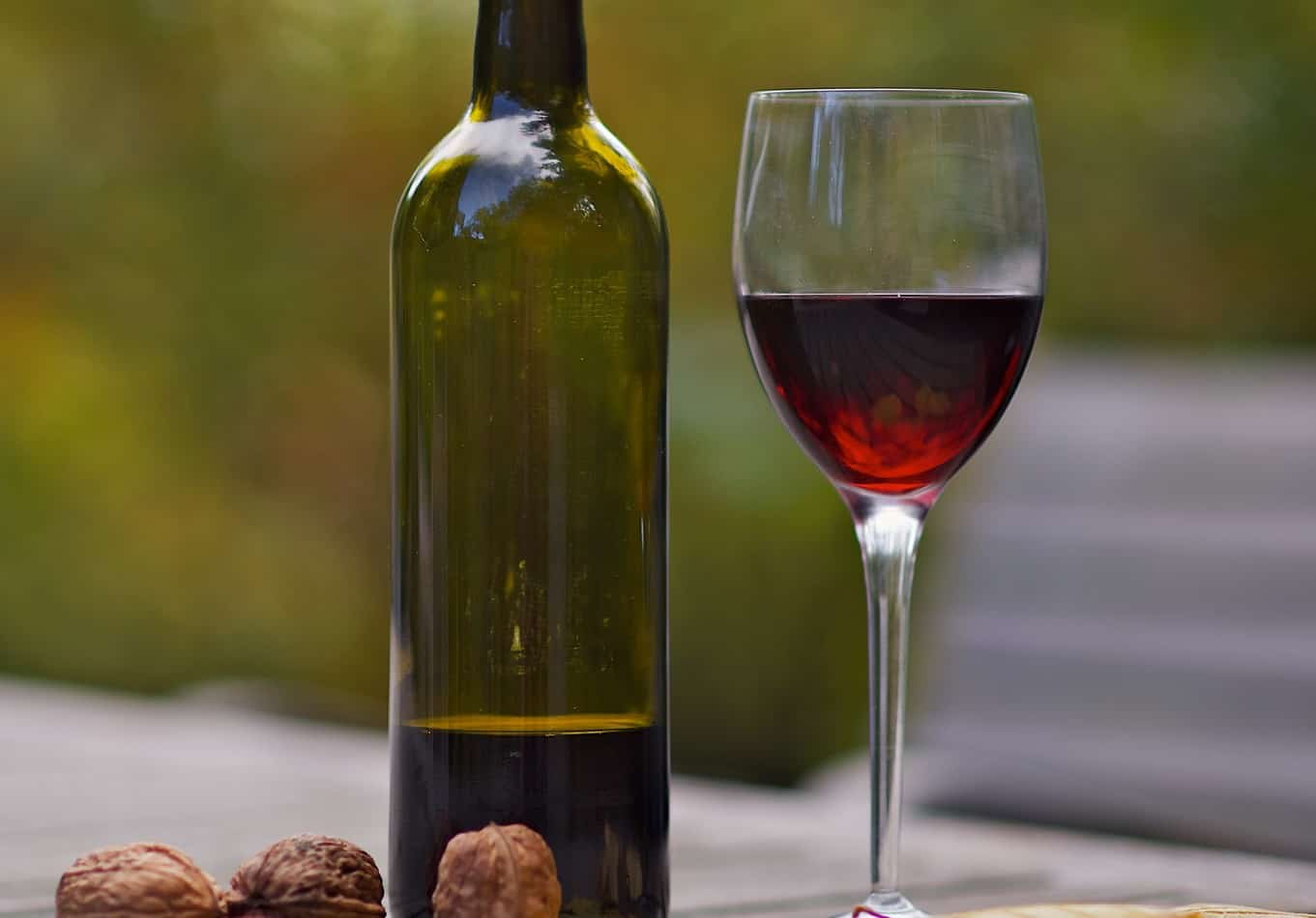 How Long Does It Take to Make Homemade Wine?  Homebrewing ...