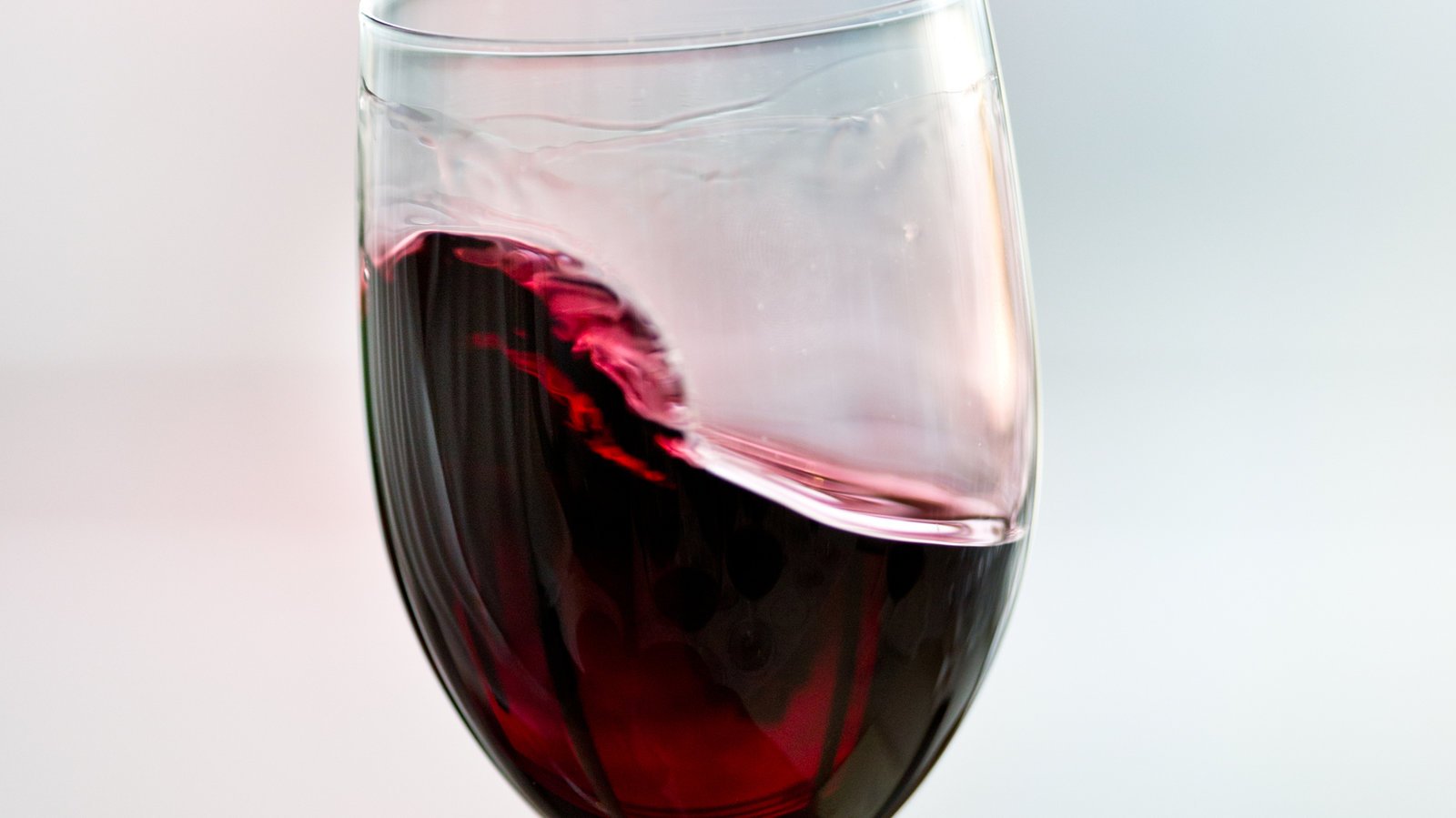 How Much Sugar Is in a Glass of Wine?