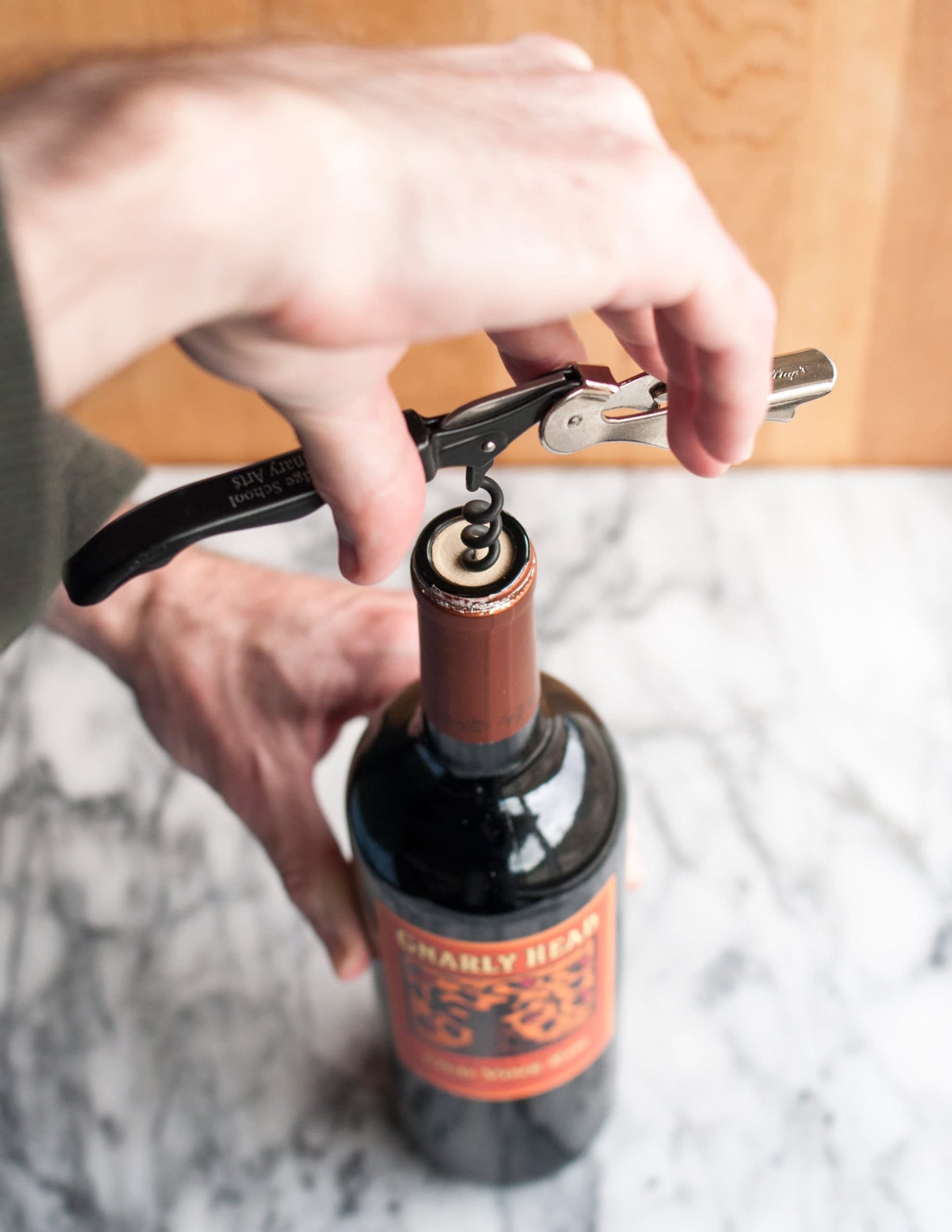 How To Open a Bottle of Wine Using a Wine Key Corkscrew ...