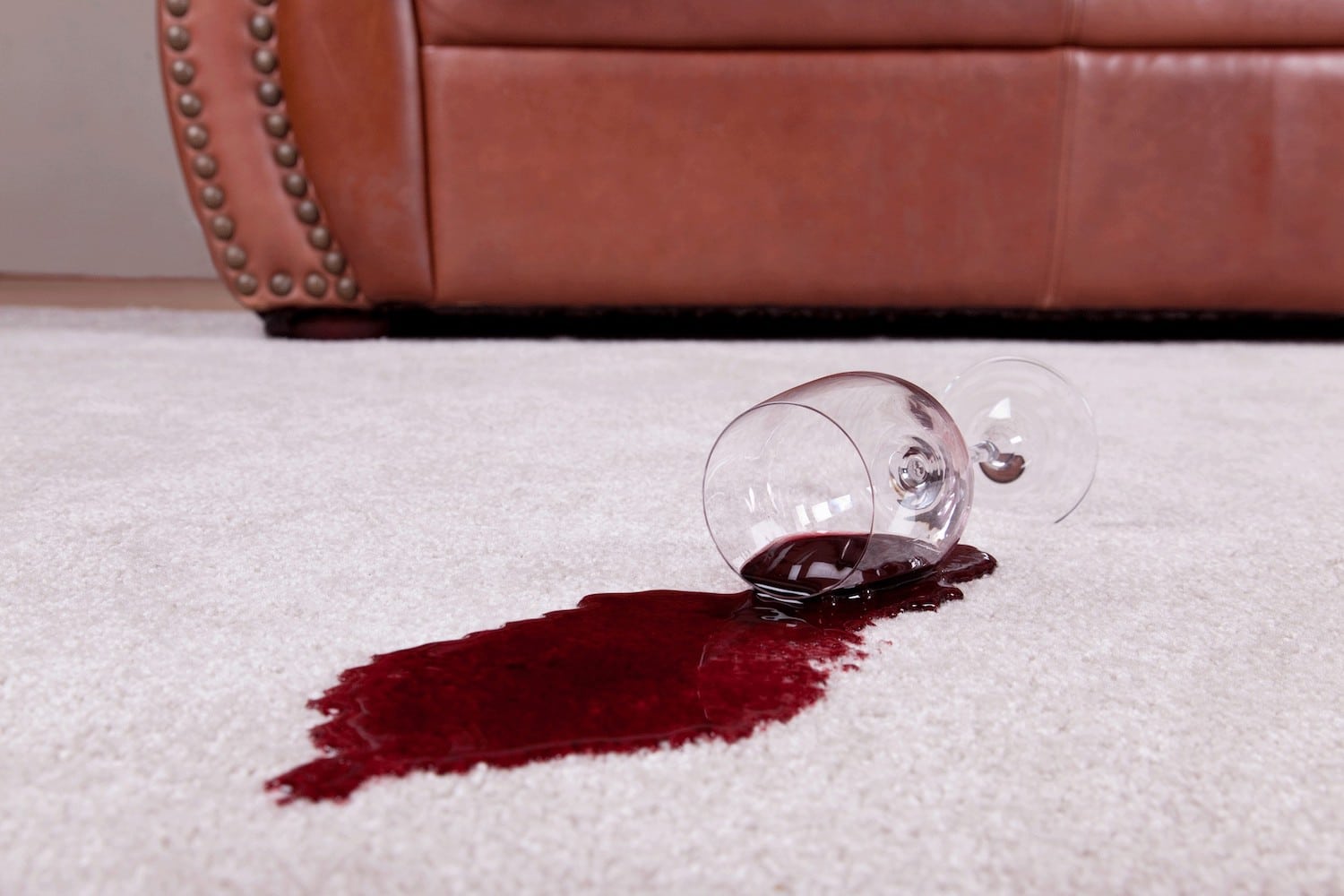 How to Remove Wine Stain from a Carpet