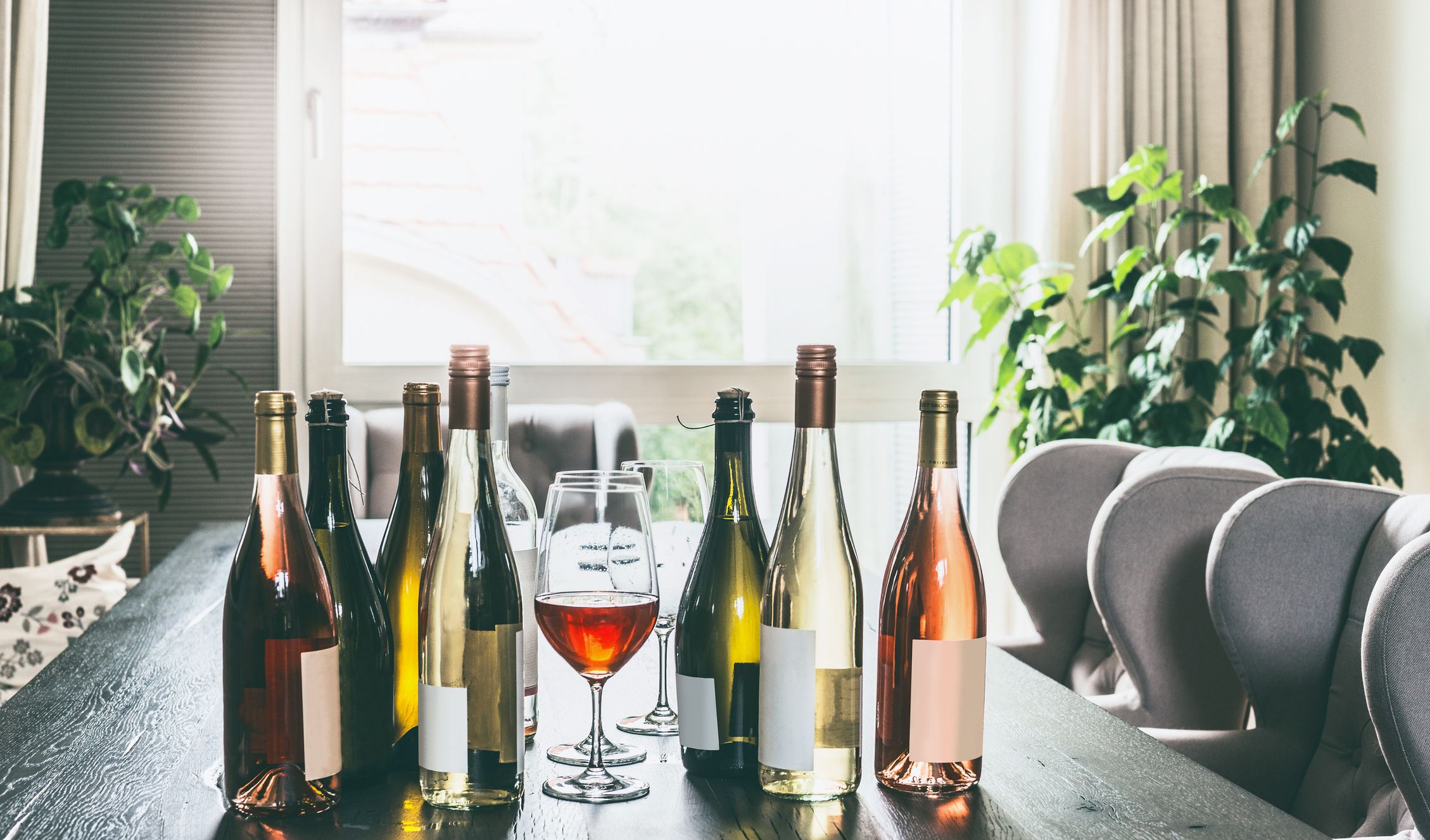 How to Store Wine Properly at Home