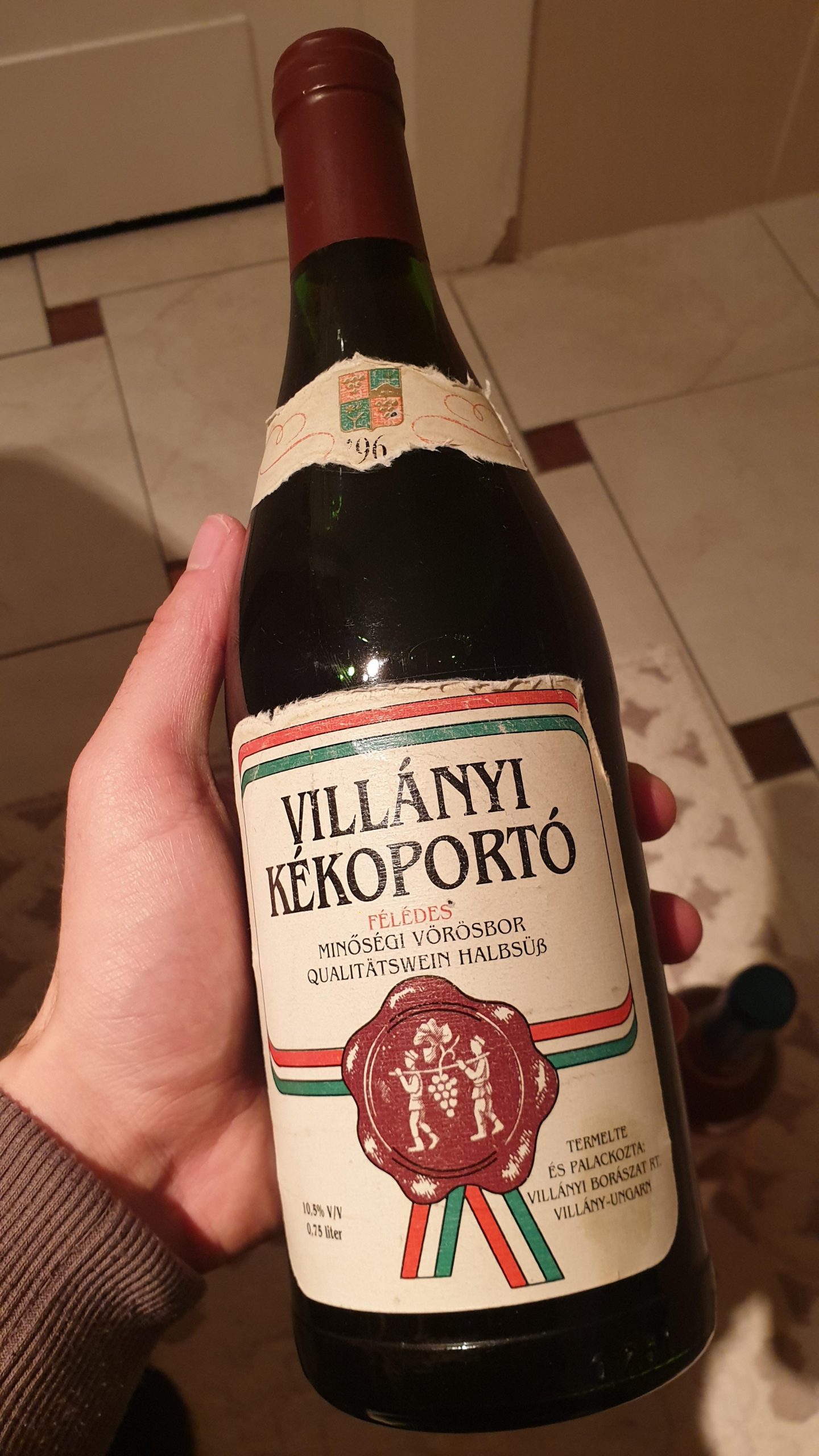 I cant find this online. Please Help :) : wine