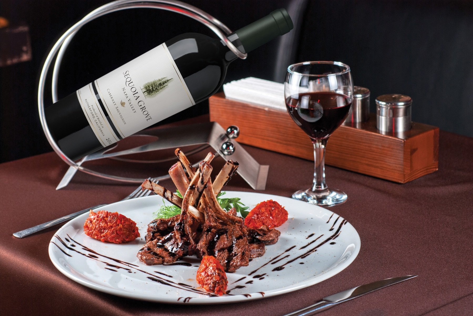 Lamb Chops and Red Wine: A Delicious Pairing