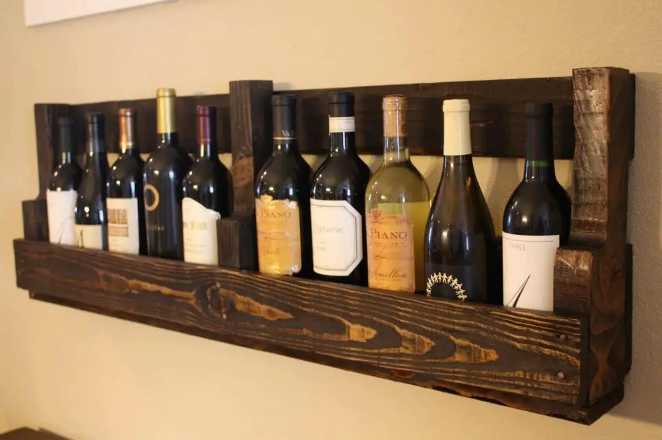 Make This wine Rack Out Of Old Wooden Pallet. Real Easy To ...