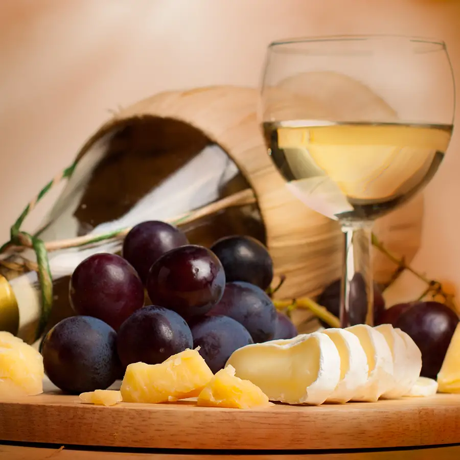 Simple Guide to Wine and Cheese Pairing