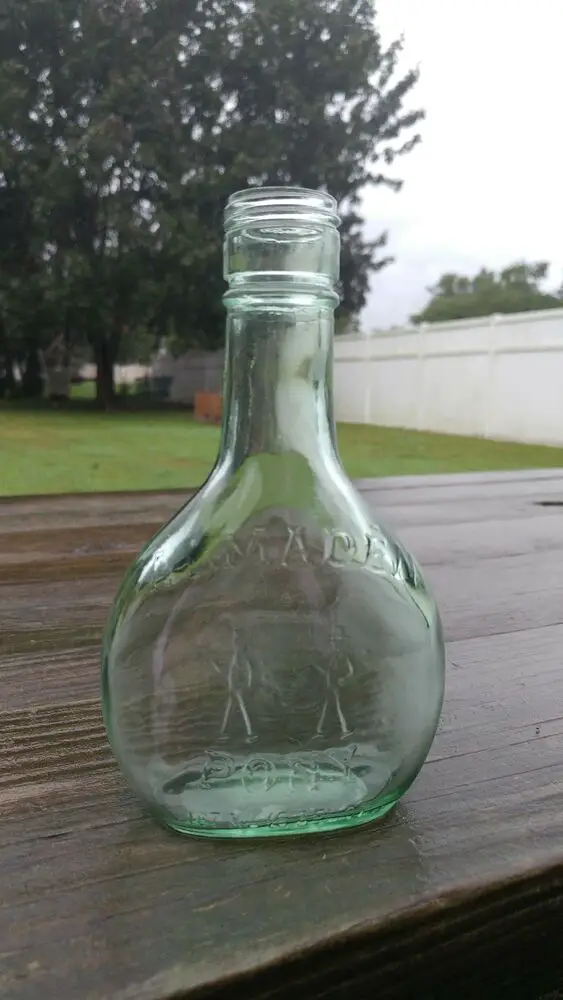 Small Almaden Vineyards Pony 6.3oz Vintage Wine Bottle ...