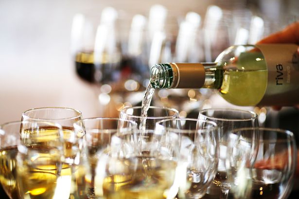 The best white wines to have on Christmas Day from your ...