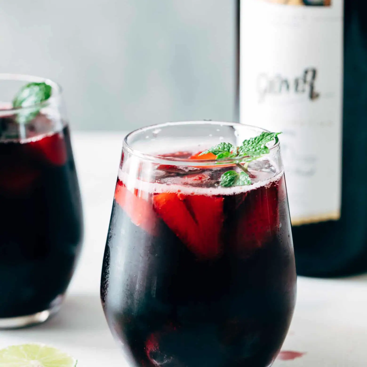 The Best Wine Cocktail Recipes for Your Wedding Bar Menu