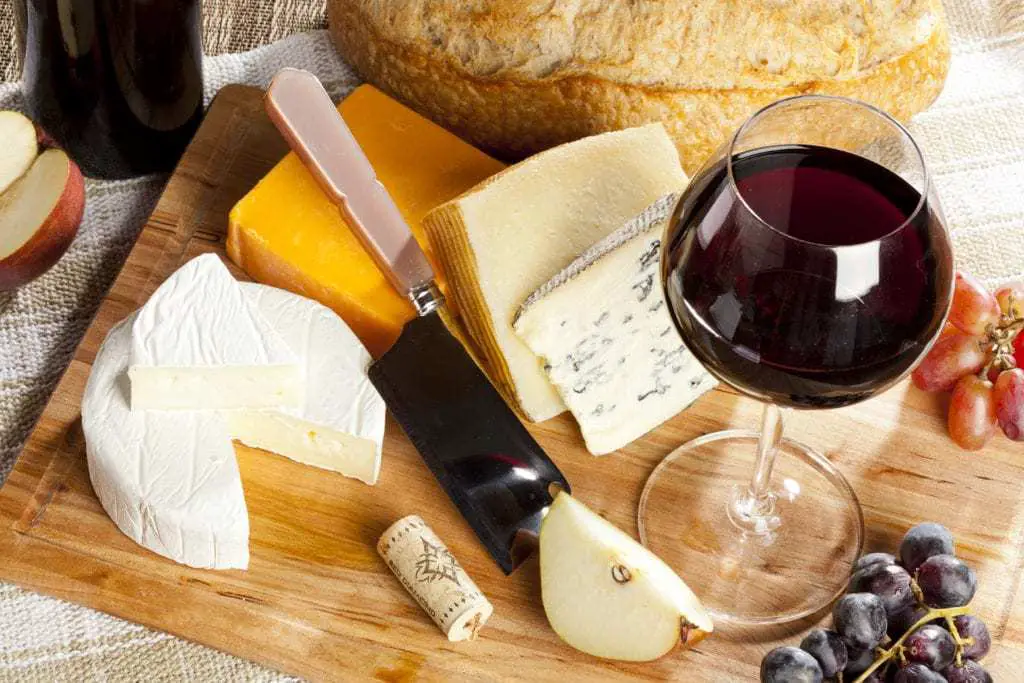 Tips on Cheese and Wine Pairing