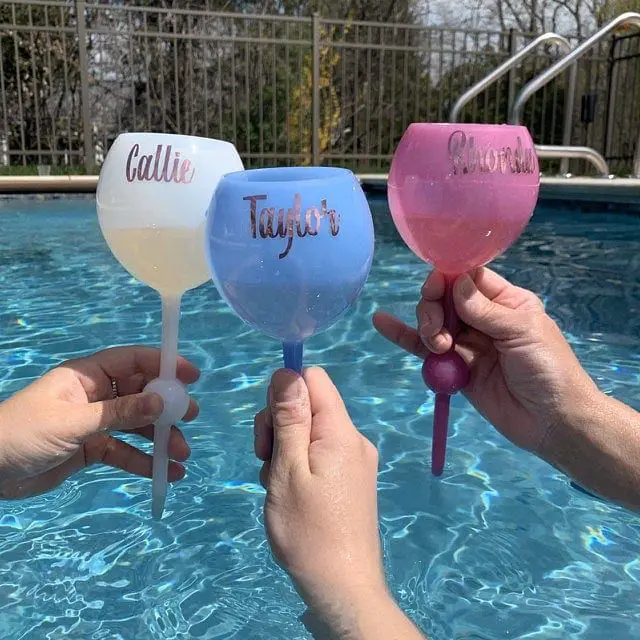 You Can Get Floating Wine Glasses For Your Poolside ...